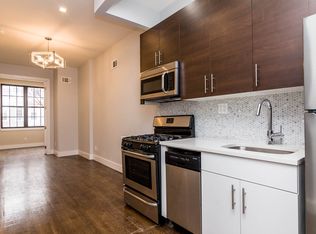 1876 Harman St #1R, Ridgewood, NY 11385