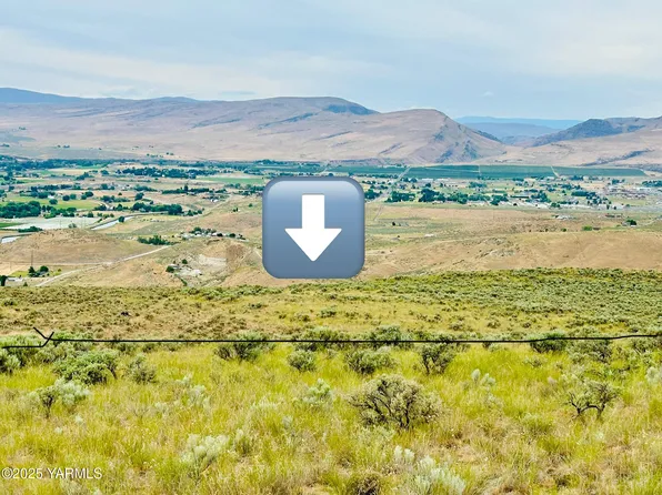 Nka Woodward West Rd, Yakima, WA 98901