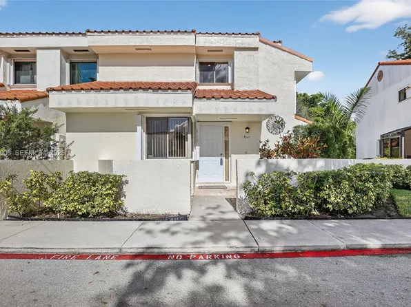 11541 Terra Bella Blvd #25, Plantation, FL 33325