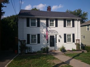 109 Whitcomb Ave, Jamaica Plain, MA 02130