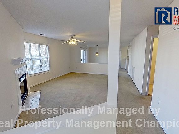 3rd image of 4114 Breezewood Dr APT 101