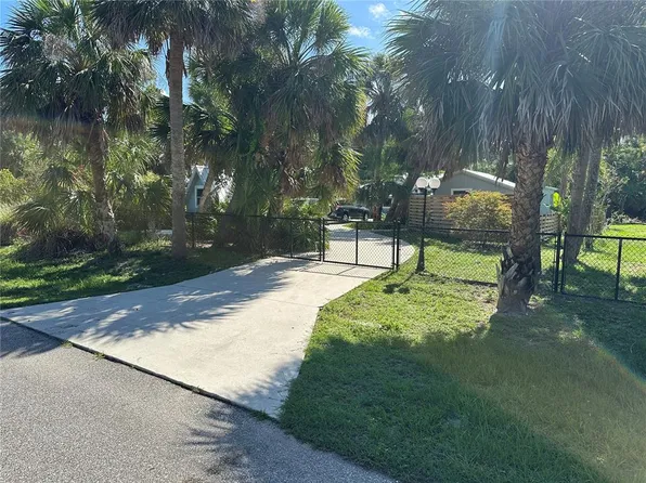 214 Rockaway St, Pt Charlotte, FL 33954
