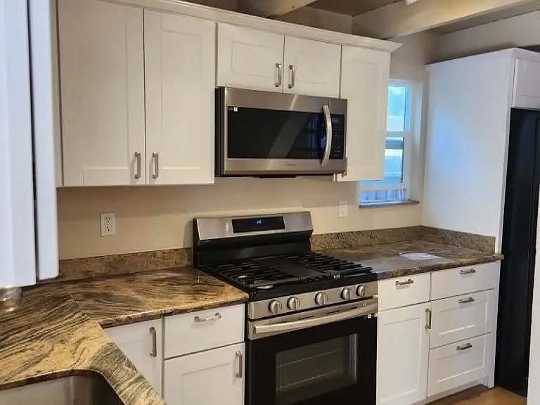 930 Morgan St #C — Photo 5