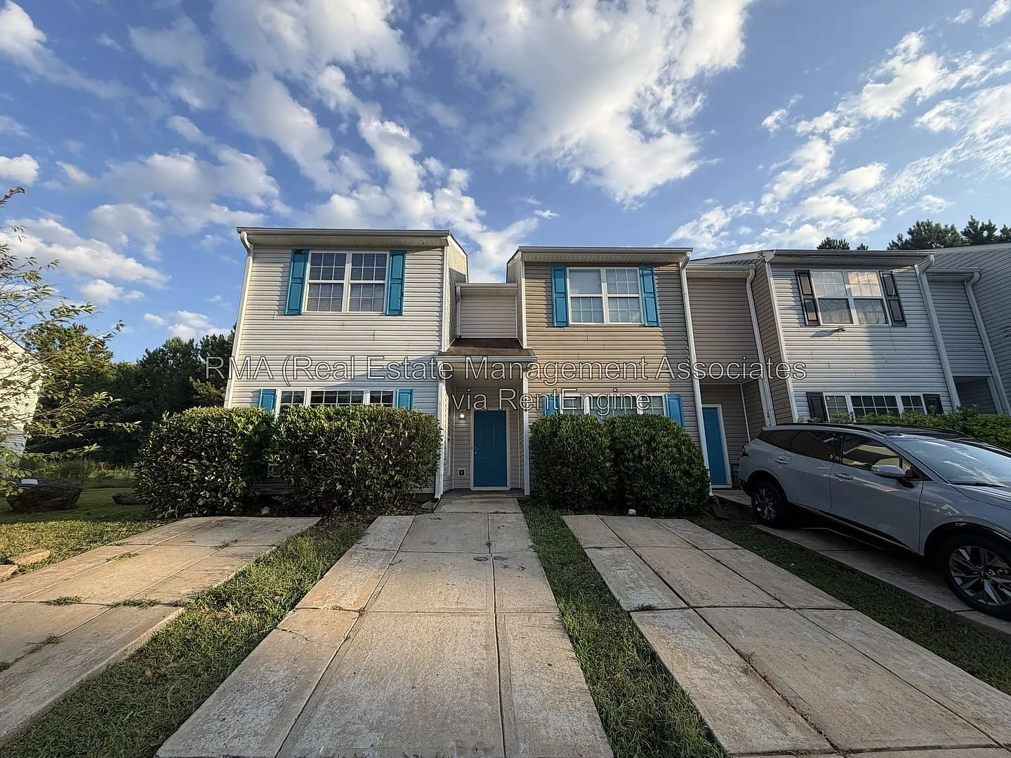 3 bed, 2.5 bath, 1500 sqft, $1,350 — Photo 1