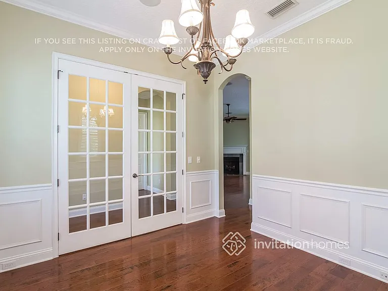 529 Westside Row — Photo 10