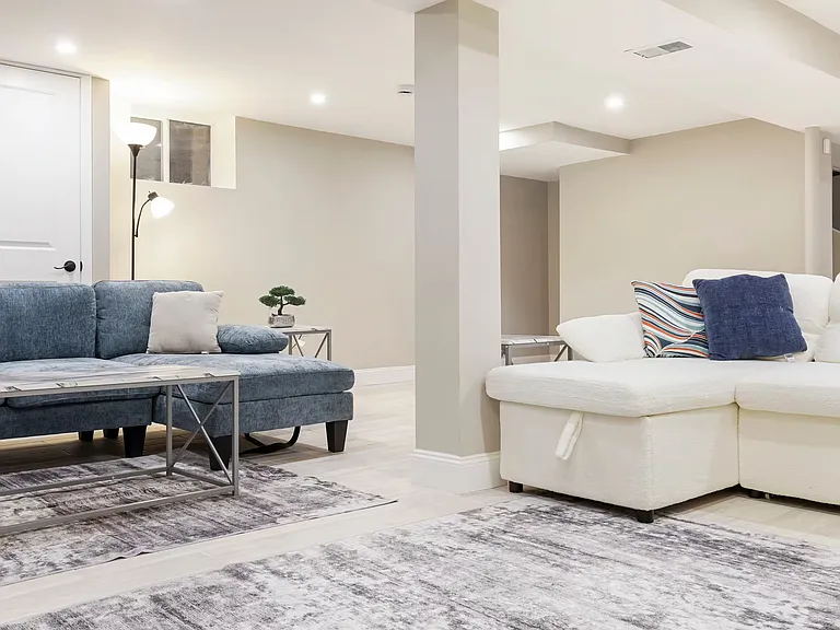 7648 Kenneth Ave — Photo 25