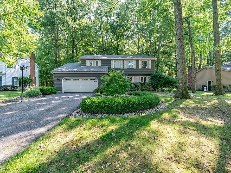 1st image of 7733 Silver Fox Dr