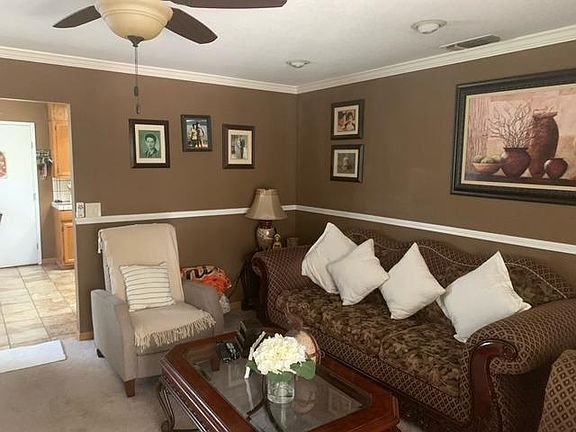 5th image of 2921 Angel Dr