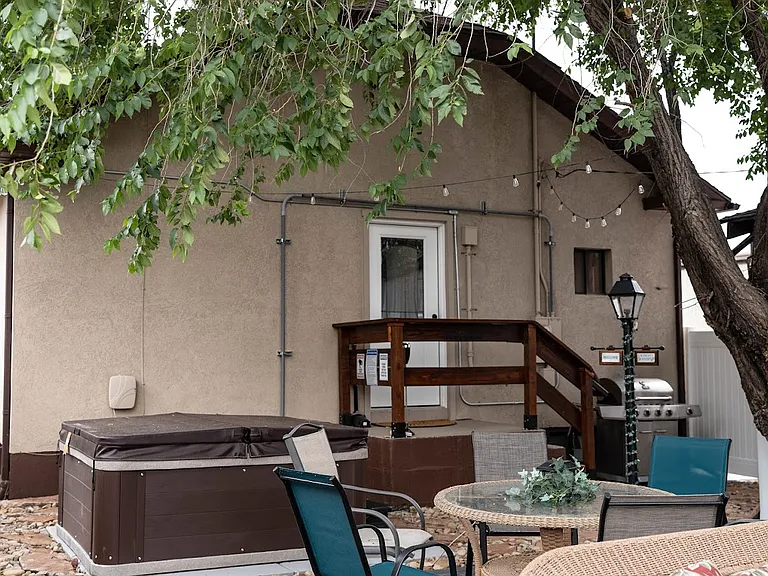 119 N 200 E — Photo 22