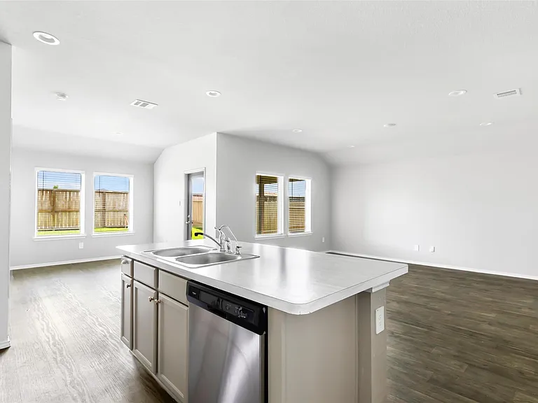 21407 Rustic Elm Dr — Photo 4