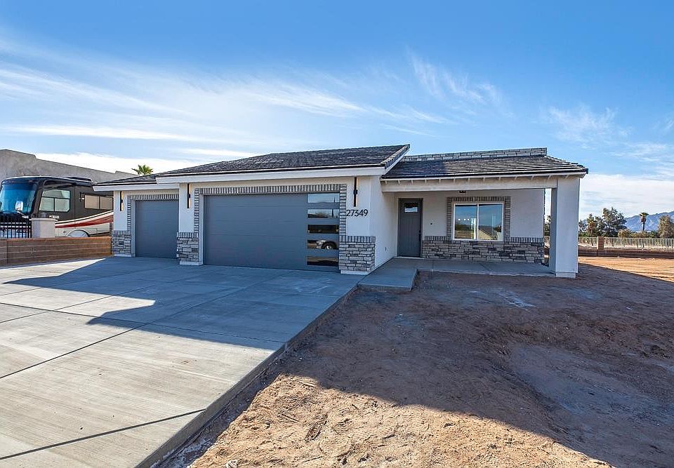 1st image of 27349 Ligurta Ln