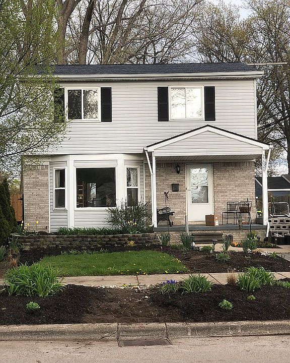 2nd image of 27026 Alden St