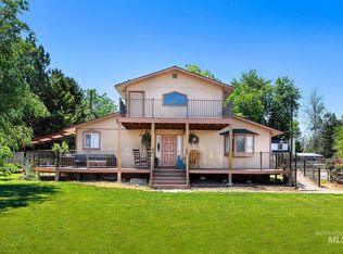 16985 Garnet Rd, Wilder, ID 83676