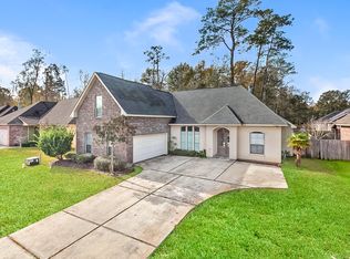 218 Stonebridge Dr, Slidell, LA 70458