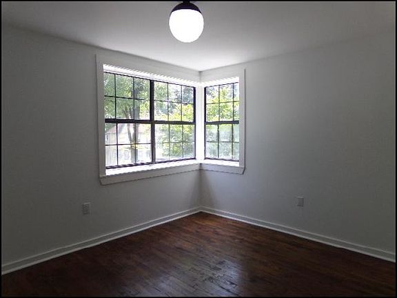 5th image of 511 W 16th St #D