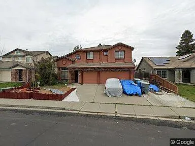 819 Topaz Cir photo 1