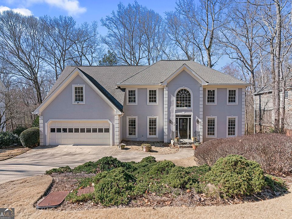 1st image of 275 Sageglen Rd