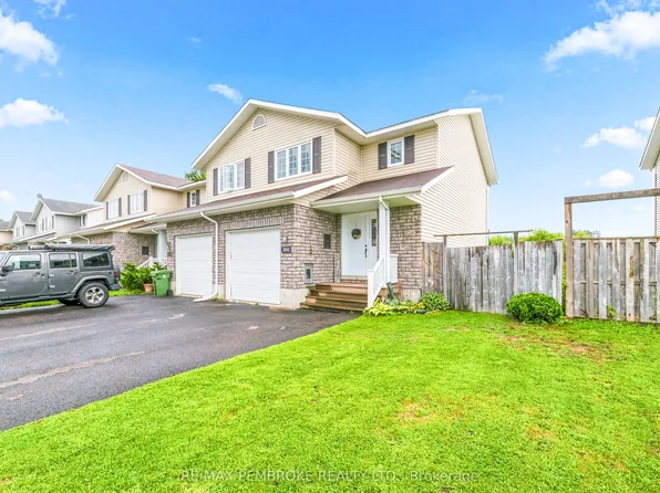 3003 Sandstone Cres, Petawawa, ON K8H 0B2