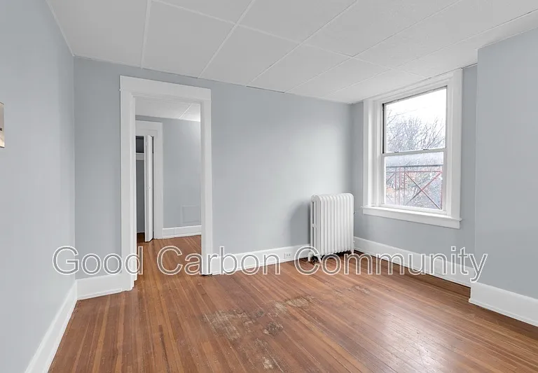 131 Allen St #12 — Photo 5