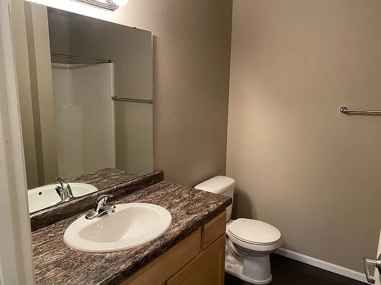 Aspen Trail Apartments — Photo 170