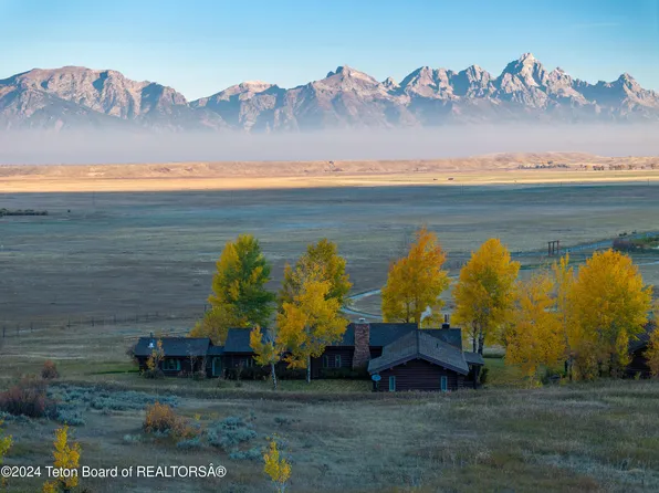 3550 E Twin Creek Ranch Rd, Jackson, WY 83001