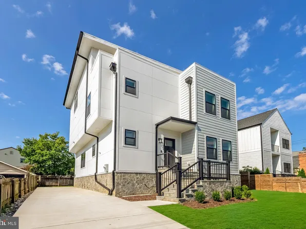 258 N Barton St, Arlington, VA 22201