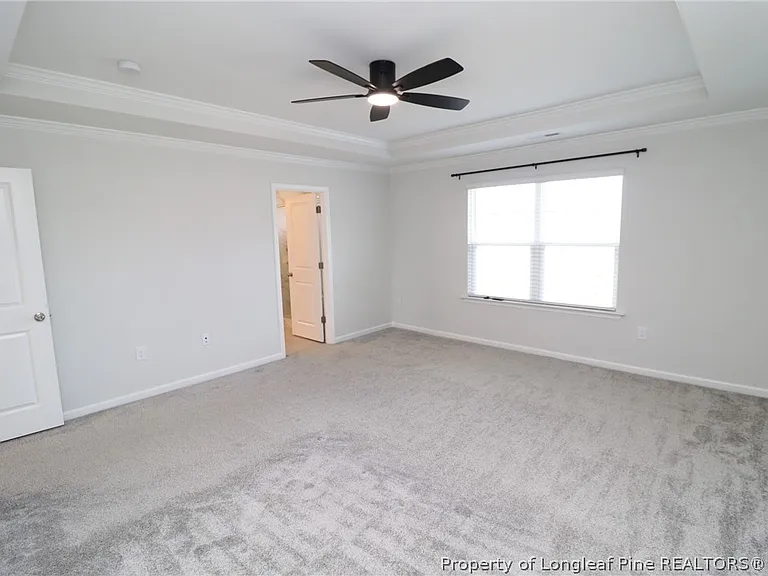 212 Breeders Cup Way Valencia #58 — Photo 31