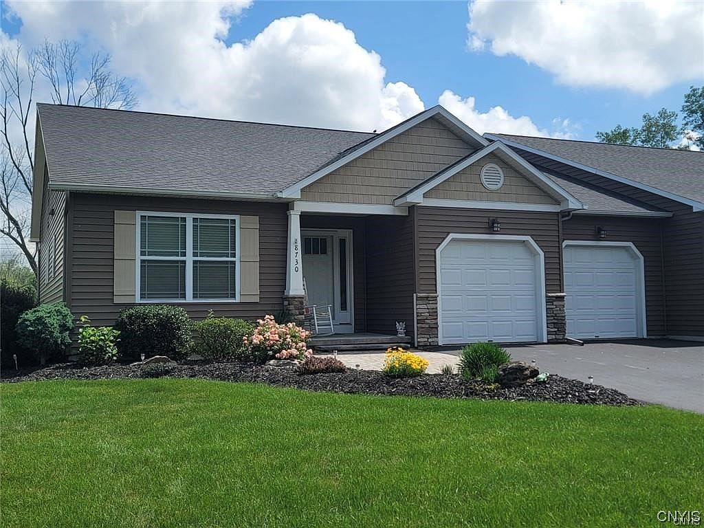 8730 N Entry Rd, Baldwinsville, NY 13027 Zillow