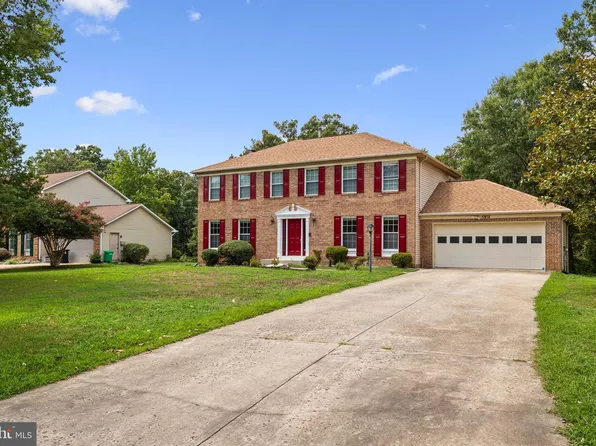12015 Ishtar St, Fort Washington, MD 20744