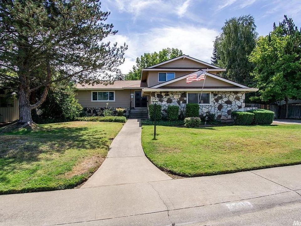 1st image of 2308 W La Loma Dr