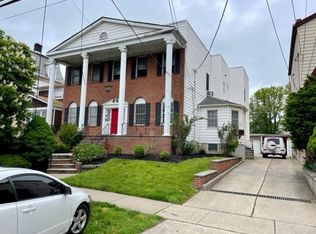 35-37 W 33rd St #1R, Bayonne, NJ 07002