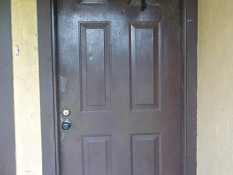 123 SE Bracken Way #102 — Photo 11