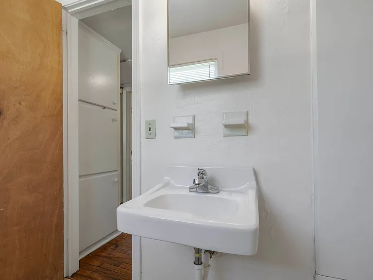1621 Mayhew St — Photo 42