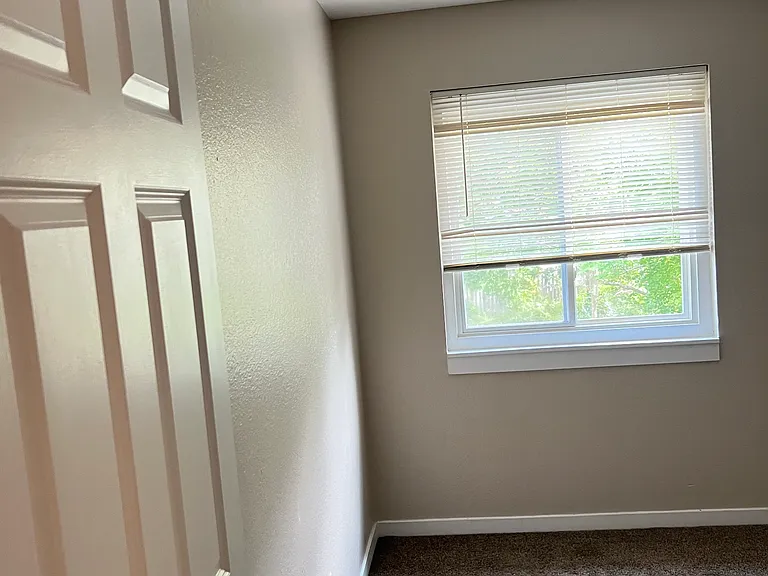 4350 Norman Dr SE #201 — Photo 9