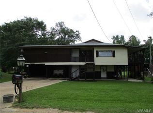 175 Plum Ln, Eutaw, AL 35462