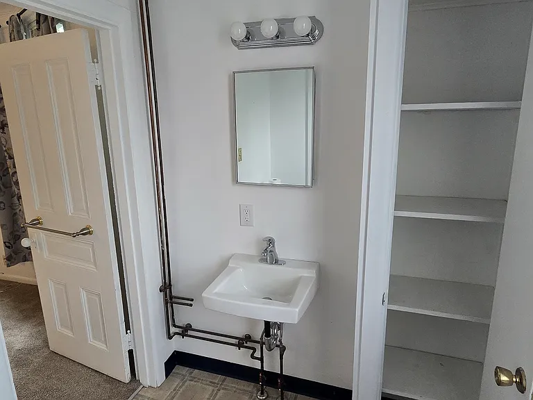 470 Teece Ave #2-3 — Photo 11