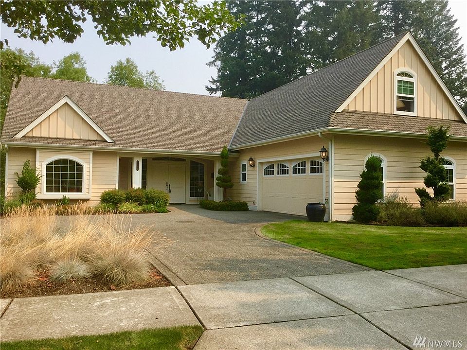 1st image of 1746 McLeod Cir