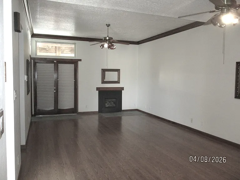 10409 Camino Del Oso NE — Photo 9