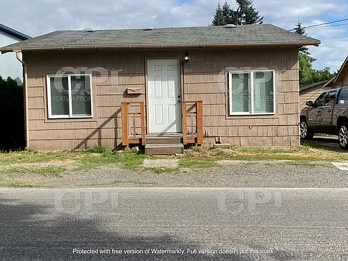 305 Rosewood St Photo 1