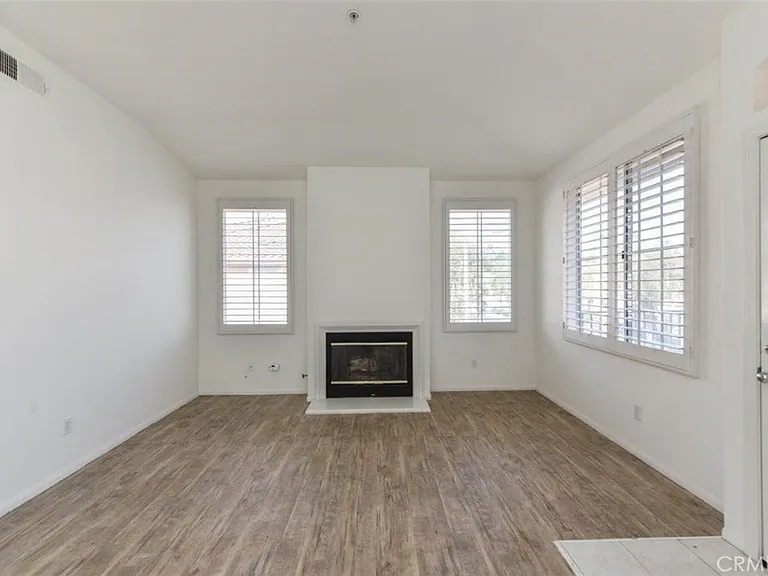 3400 Ladrillo Aisle — Photo 9