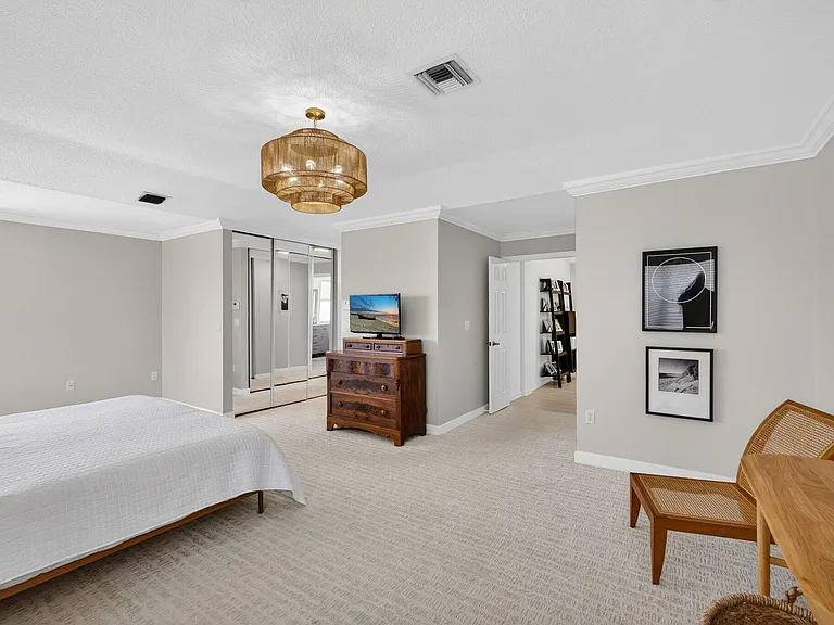 2114 Chagall Cir — Photo 29