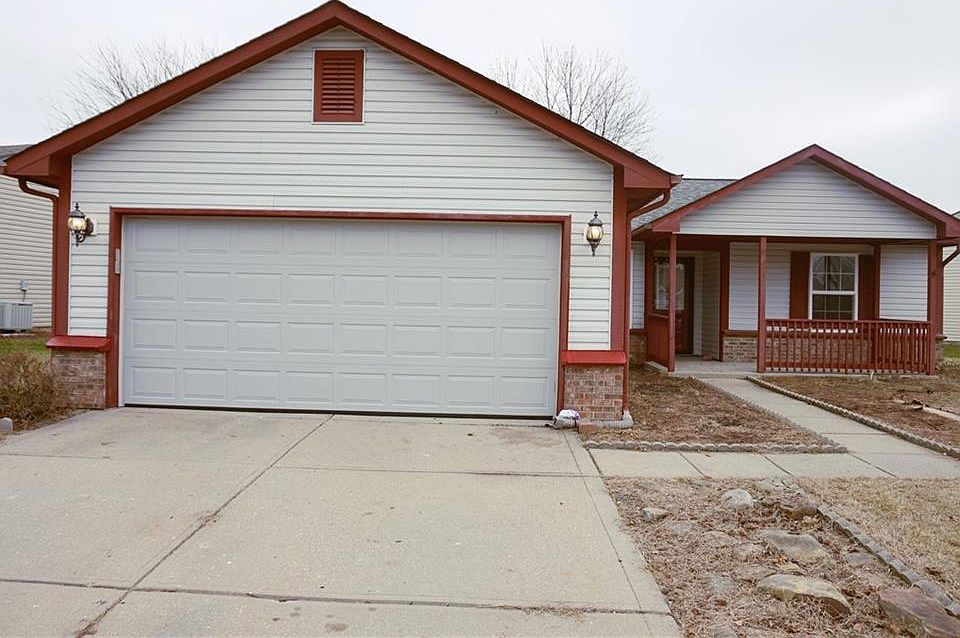 1st image of 2215 Tansel Forge Dr