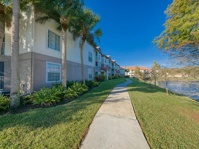 The Landings at Boot Ranch West — Photo 19