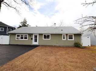 57 Meakin Ave, Rochelle Park, NJ 07662