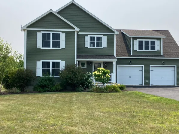 111 Amberside Drive, Hermon, ME 04401