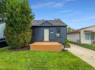 11035 Essex Ave, Warren, MI 48089