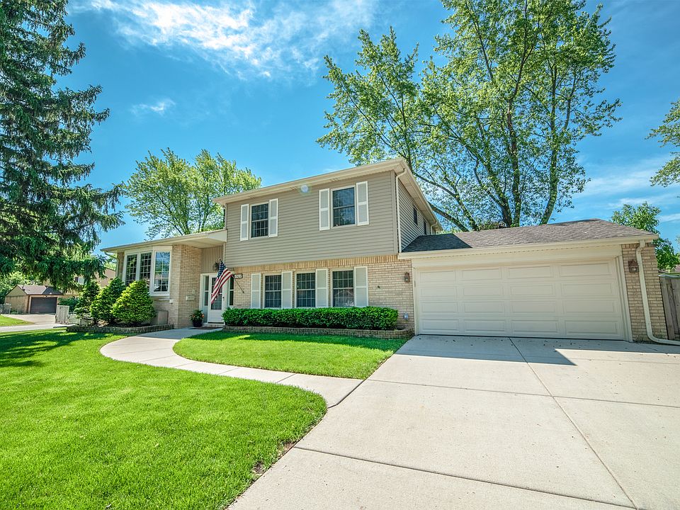 1st image of 1507 E Joan Dr