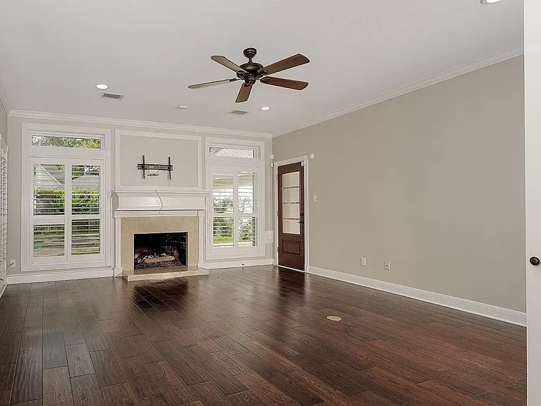2 Silverstrand Pl — Photo 7