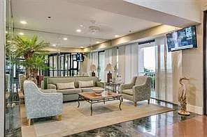 2 bed, 2.0 bath, 983 sqft, $2,250 — Photo 3