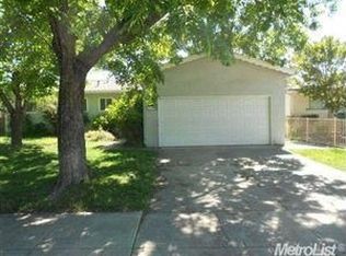 2706 Manzanita Ave, Stockton, CA 95207